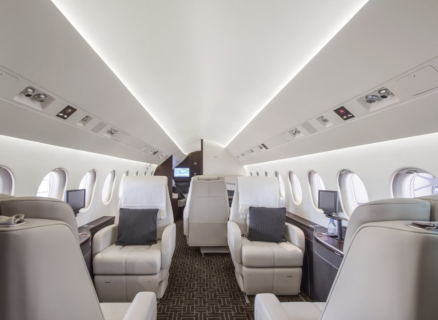 Dassault Falcon 900